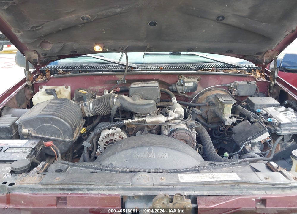 1999 GMC SUBURBAN 1500 SL VIN: 3GKFK16R4XG526738
