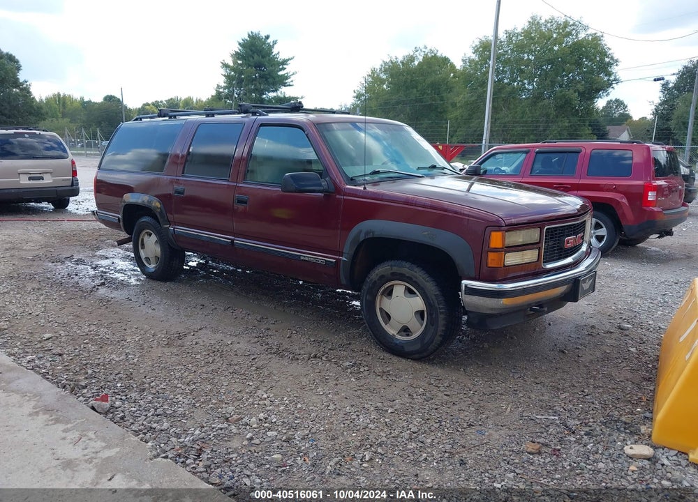 1999 GMC SUBURBAN 1500 SL VIN: 3GKFK16R4XG526738