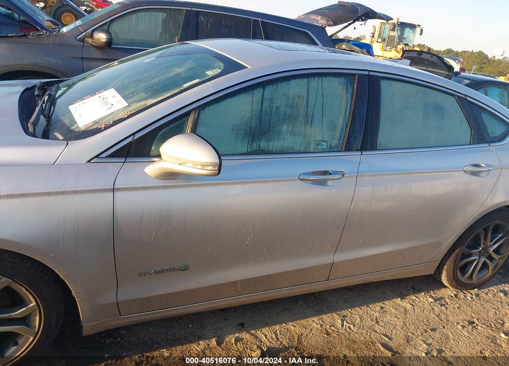 2019 FORD FUSION HYBRID TITANIUM VIN: 3FA6P0RU4KR260244