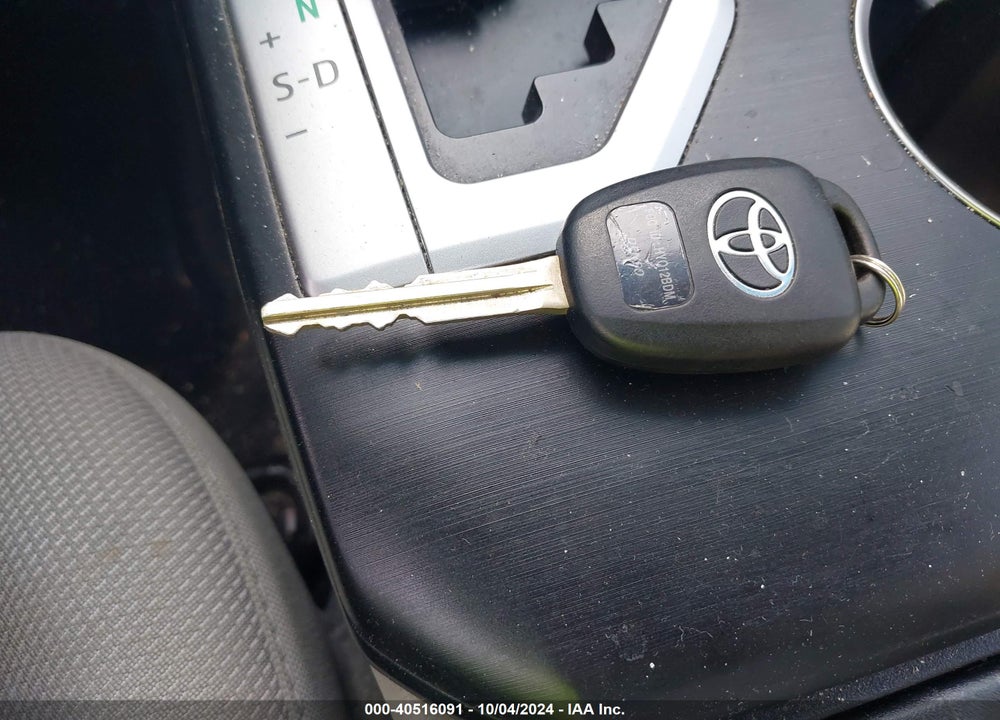 2014 TOYOTA CAMRY LE VIN: 4T4BF1FK4ER393752