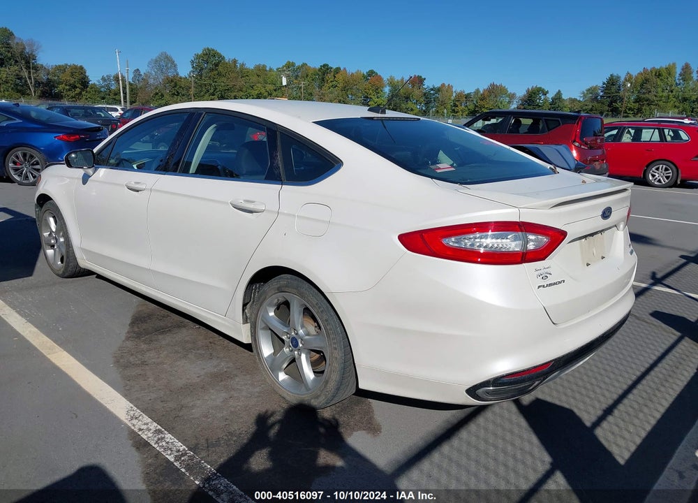 2015 FORD FUSION SE VIN: 3FA6P0H9XFR200844