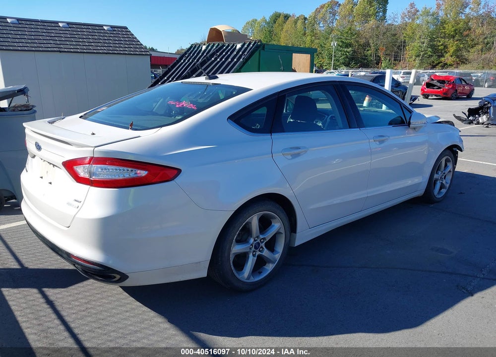 2015 FORD FUSION SE VIN: 3FA6P0H9XFR200844