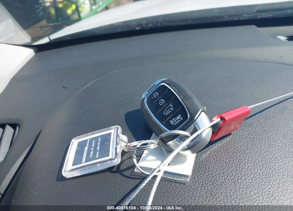 2019 HYUNDAI KONA LIMITED VIN: KM8K3CA53KU380826