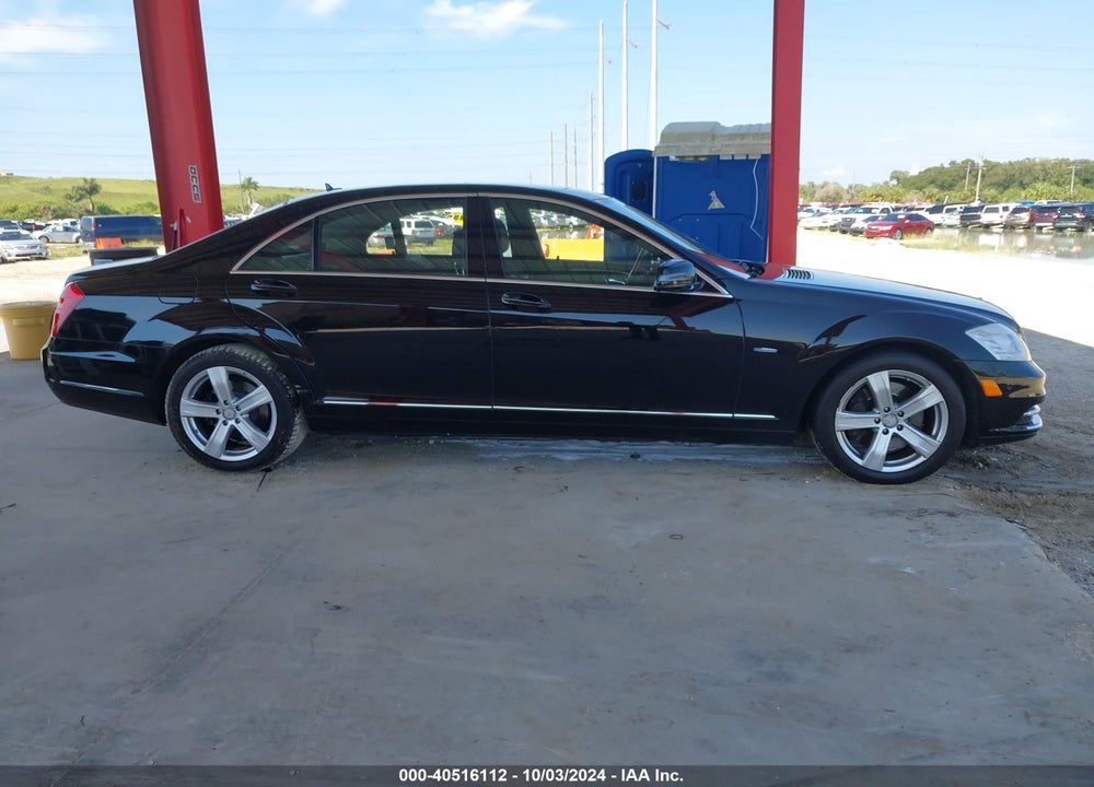 2012 MERCEDES-BENZ S 550 4MATIC VIN: WDDNG9EB0CA472820