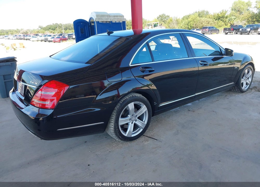 2012 MERCEDES-BENZ S 550 4MATIC VIN: WDDNG9EB0CA472820