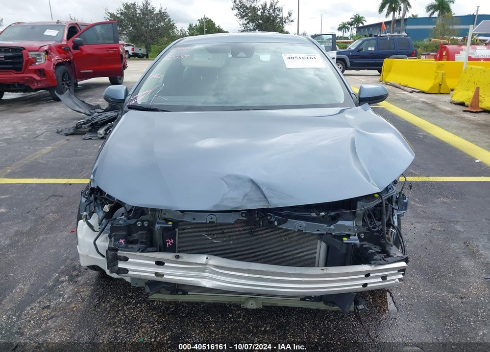 2022 TOYOTA COROLLA LE VIN: 5YFEPMAE7NP310470
