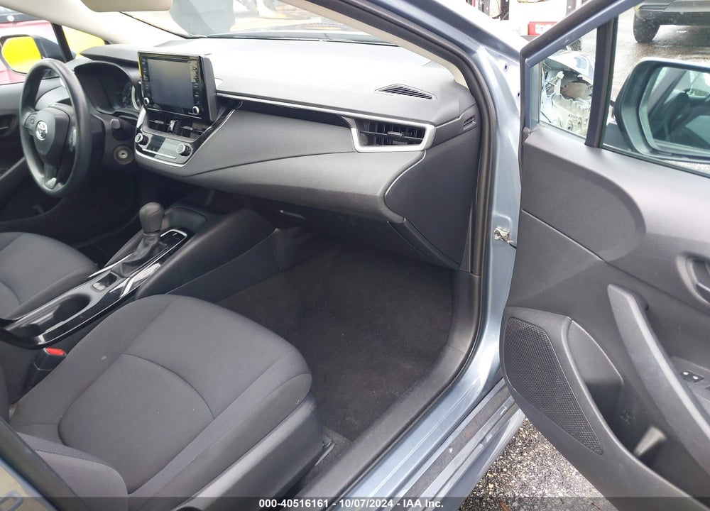 2022 TOYOTA COROLLA LE VIN: 5YFEPMAE7NP310470