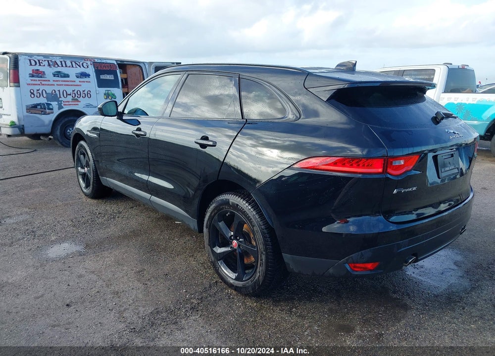 2019 JAGUAR F-PACE 25T PREMIUM VIN: SADCJ2FX0KA356797