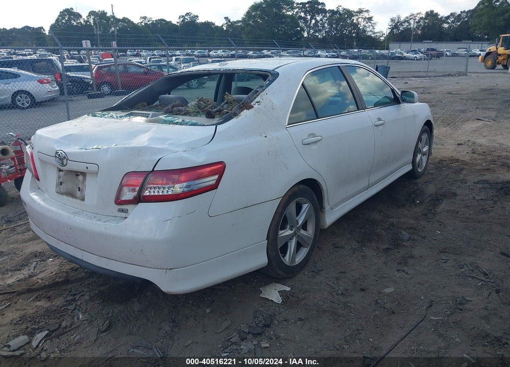 2011 TOYOTA CAMRY SE VIN: 4T1BF3EK0BU739119