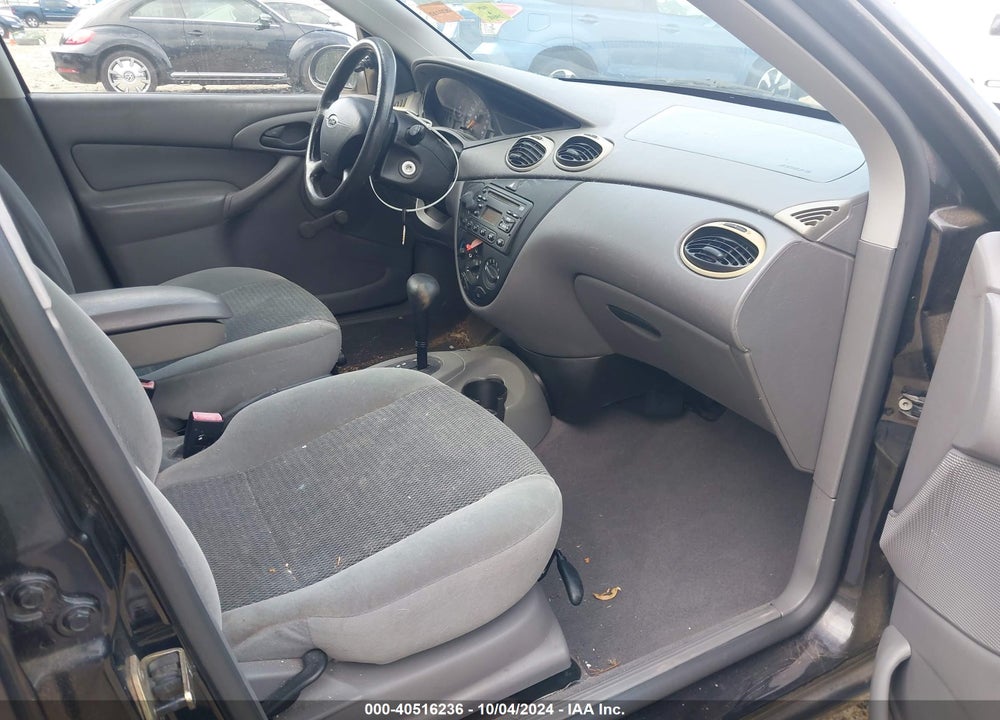2003 FORD FOCUS LX VIN: 1FAFP33P63W270132
