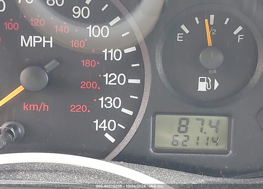 2003 FORD FOCUS LX VIN: 1FAFP33P63W270132