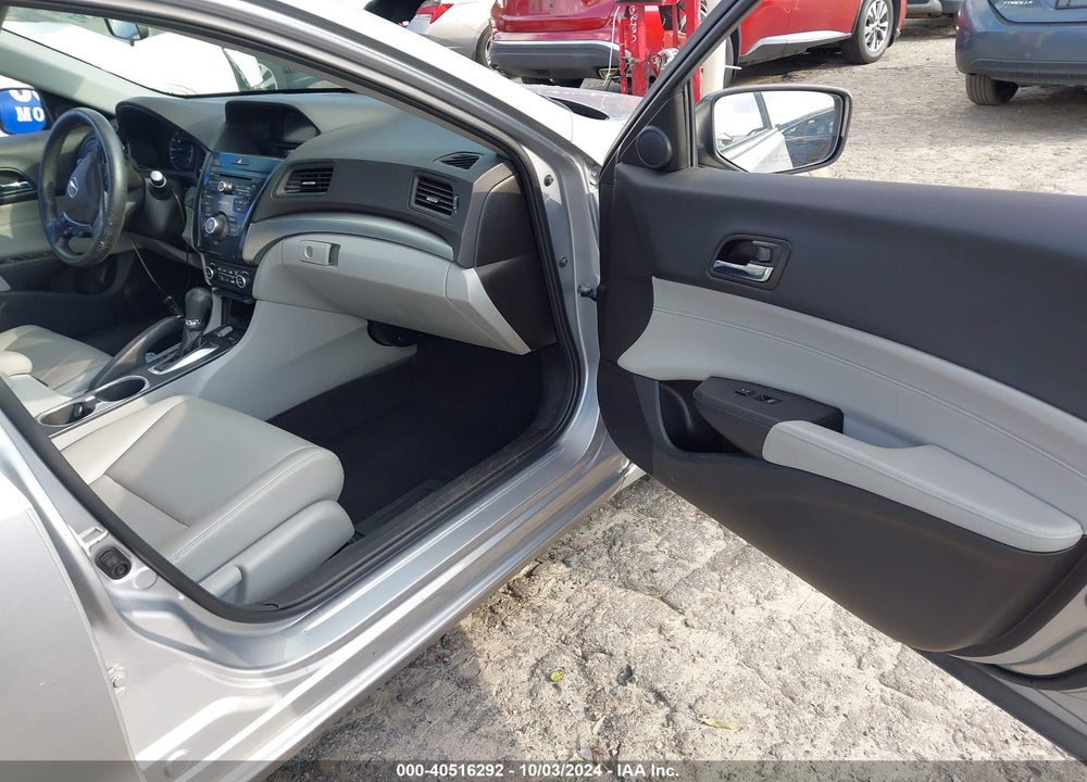 2018 ACURA ILX VIN: 19UDE2F33JA006114