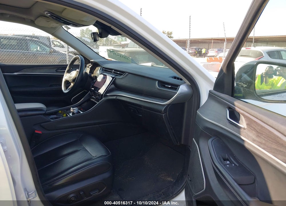 2022 JEEP GRAND CHEROKEE L LIMITED 4X4 VIN: 1C4RJKBG3N8506294