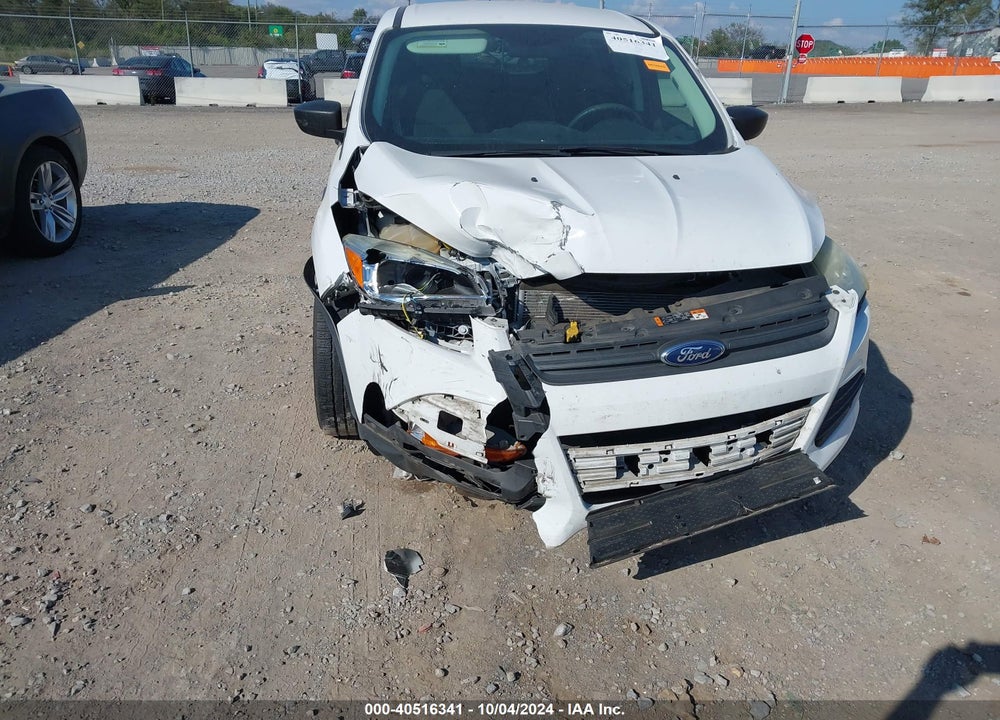 2015 FORD ESCAPE S VIN: 1FMCU0F74FUC81416