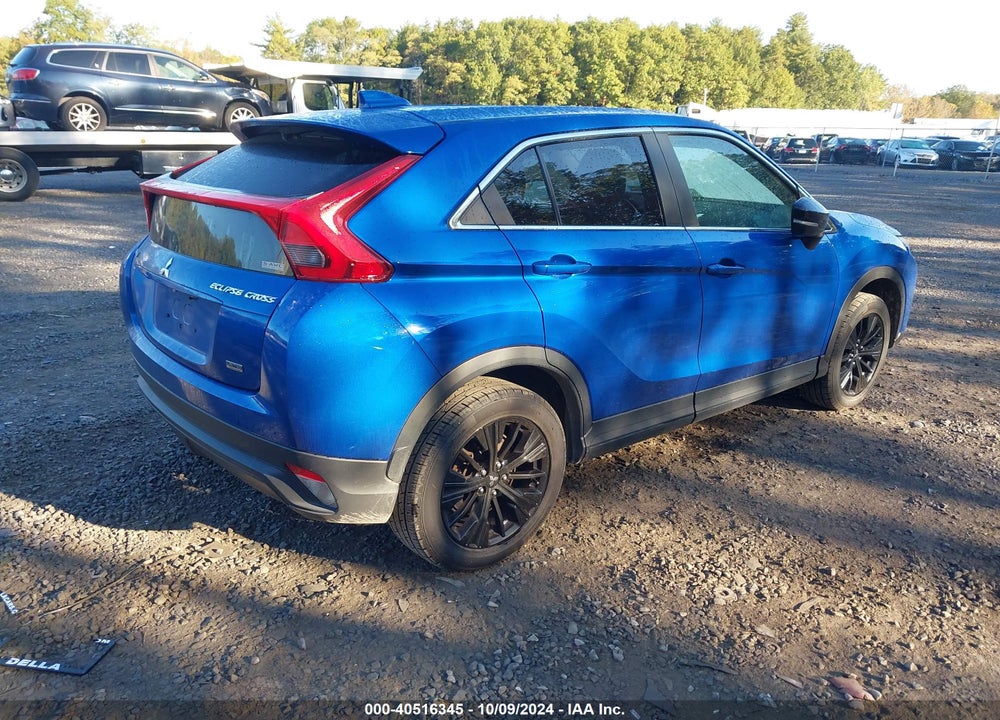 2018 MITSUBISHI ECLIPSE CROSS LE VIN: JA4AT4AA2JZ043935