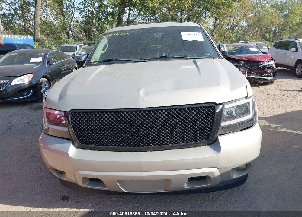 2010 CHEVROLET SUBURBAN 1500 LTZ VIN: 1GNUKKE38AR179872