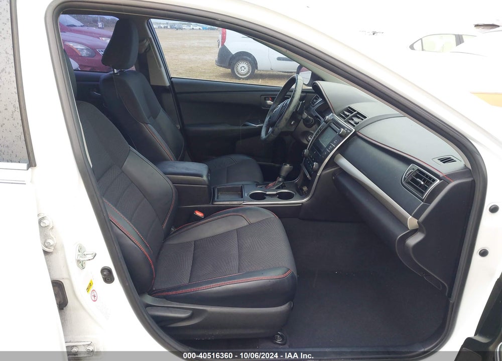 2016 TOYOTA CAMRY SE VIN: 4T1BF1FK6GU519980