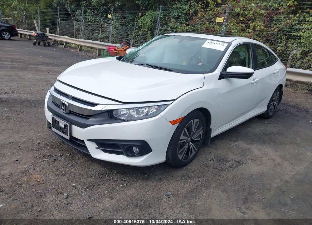 2018 HONDA CIVIC EX-L VIN: JHMFC1F70JX033793