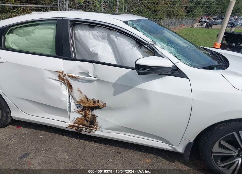 2018 HONDA CIVIC EX-L VIN: JHMFC1F70JX033793