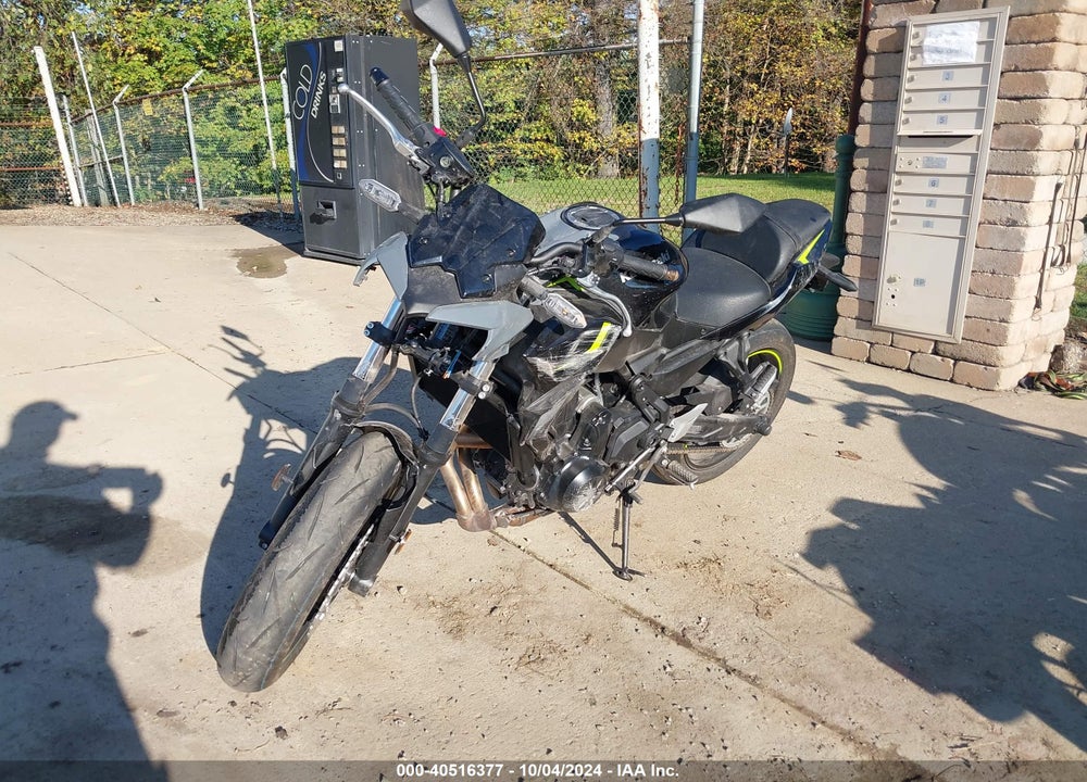 2024 KAWASAKI ER650 P VIN: ML5EREP10RDAB5040