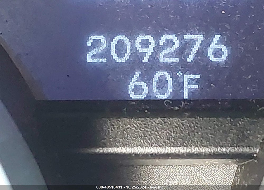 2010 ACURA TL 3.5 VIN: 19UUA8F22AA010807