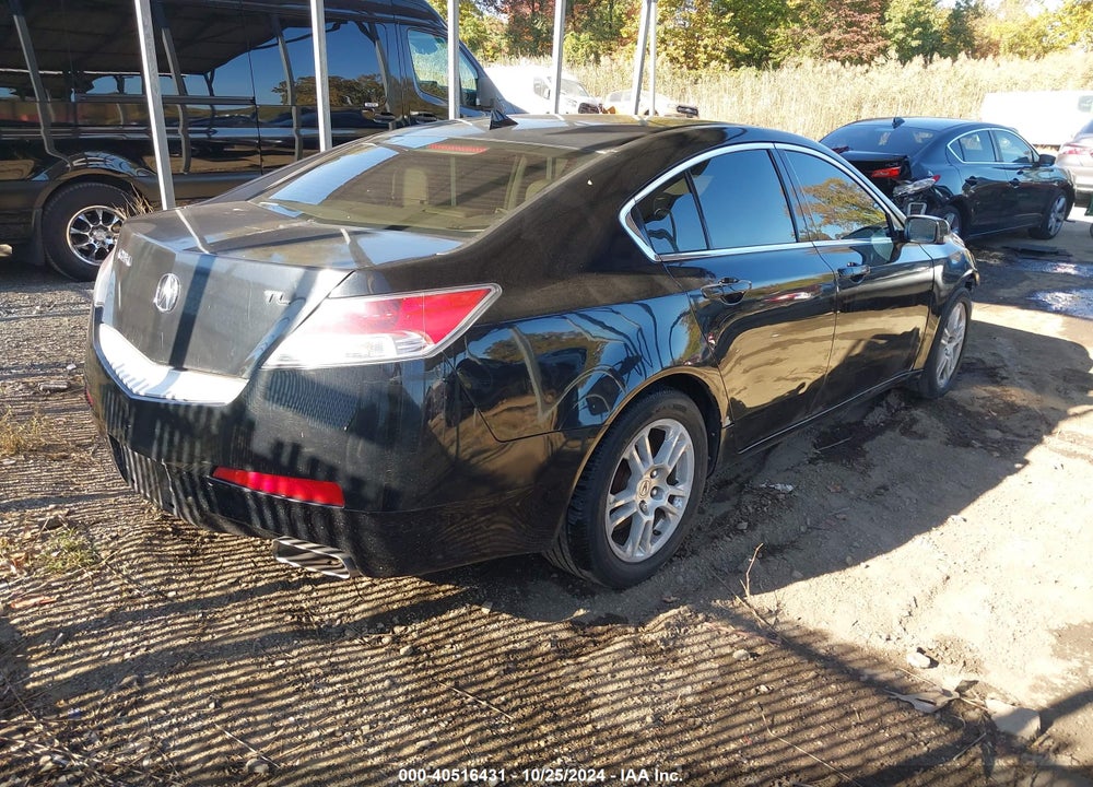 2010 ACURA TL 3.5 VIN: 19UUA8F22AA010807