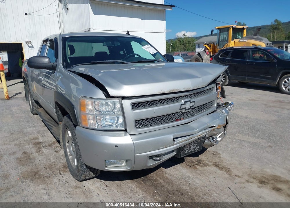 2011 CHEVROLET SILVERADO 1500 LT VIN: 1GCRKSE33BZ301134