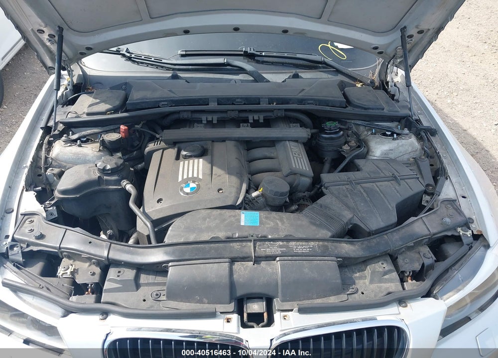 2008 BMW 328XI VIN: WBAVC93578K039240