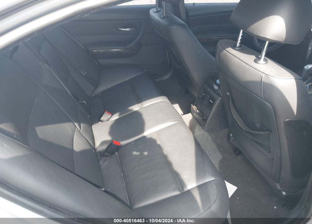 2008 BMW 328XI VIN: WBAVC93578K039240