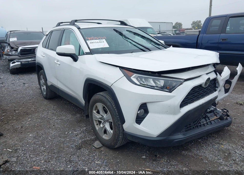 2021 TOYOTA RAV4 XLE VIN: 2T3P1RFV2MC210539