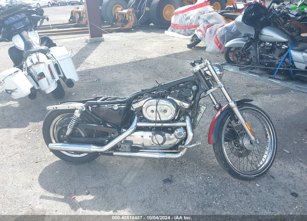 2000 HARLEY-DAVIDSON XL1200 C VIN: 1HD1CGP1XYK141952