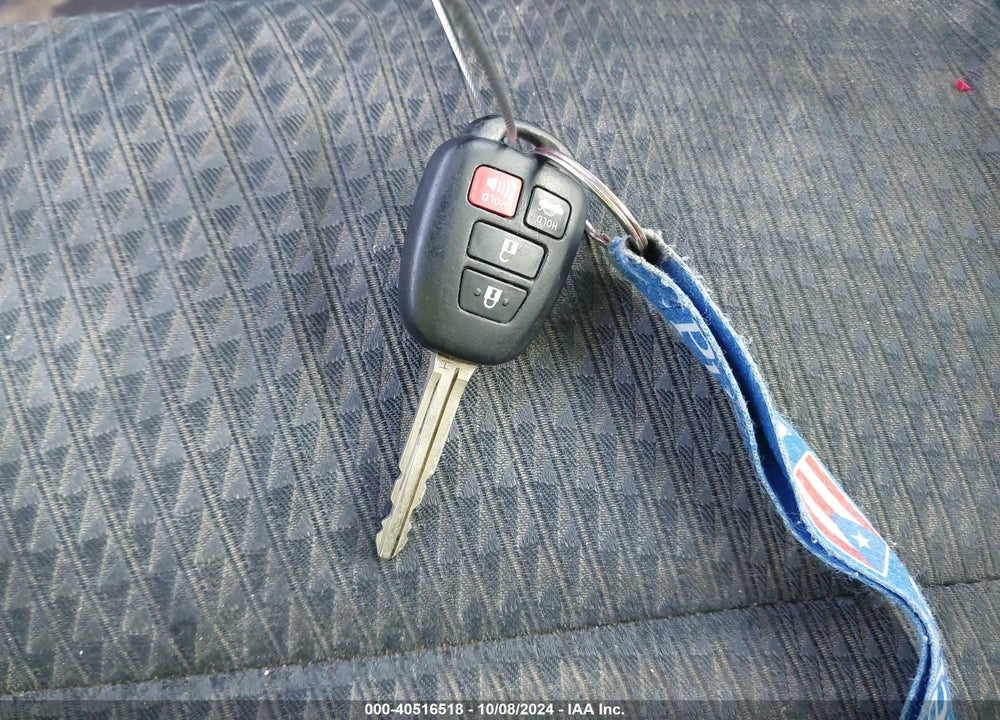 2015 TOYOTA CAMRY SE VIN: 4T1BF1FK1FU474123