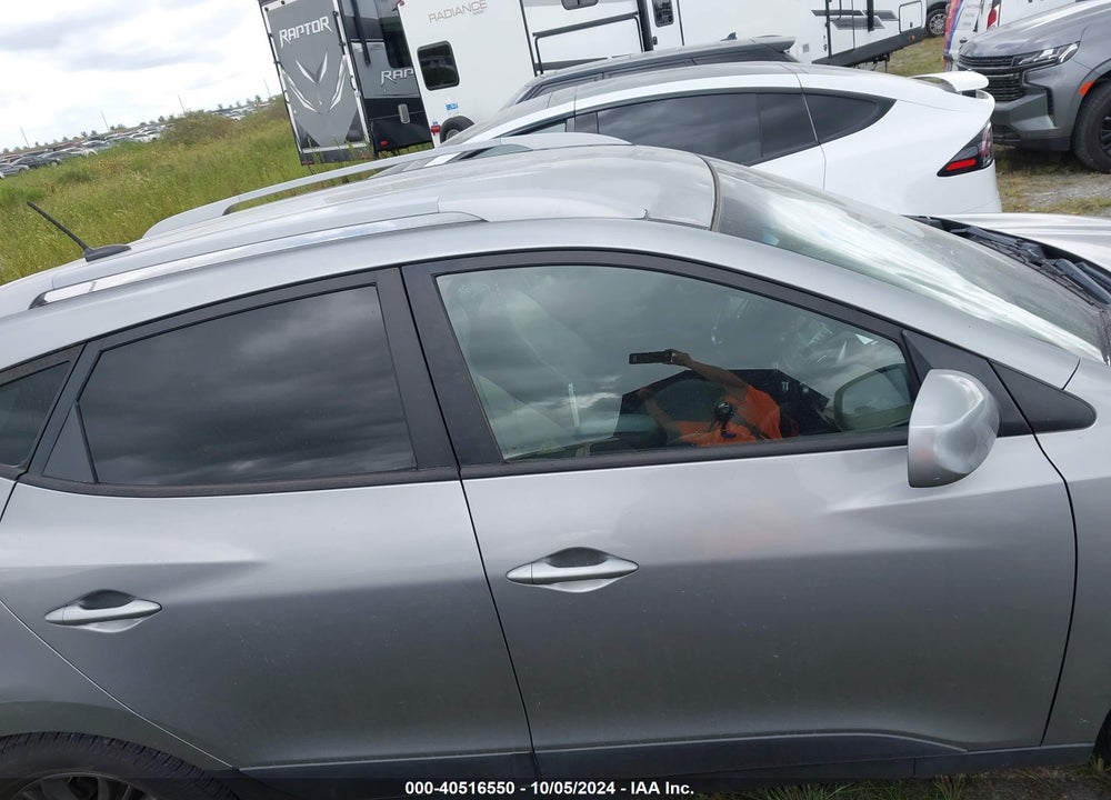 2014 HYUNDAI TUCSON VIN: KM8JU3AG0EU921913