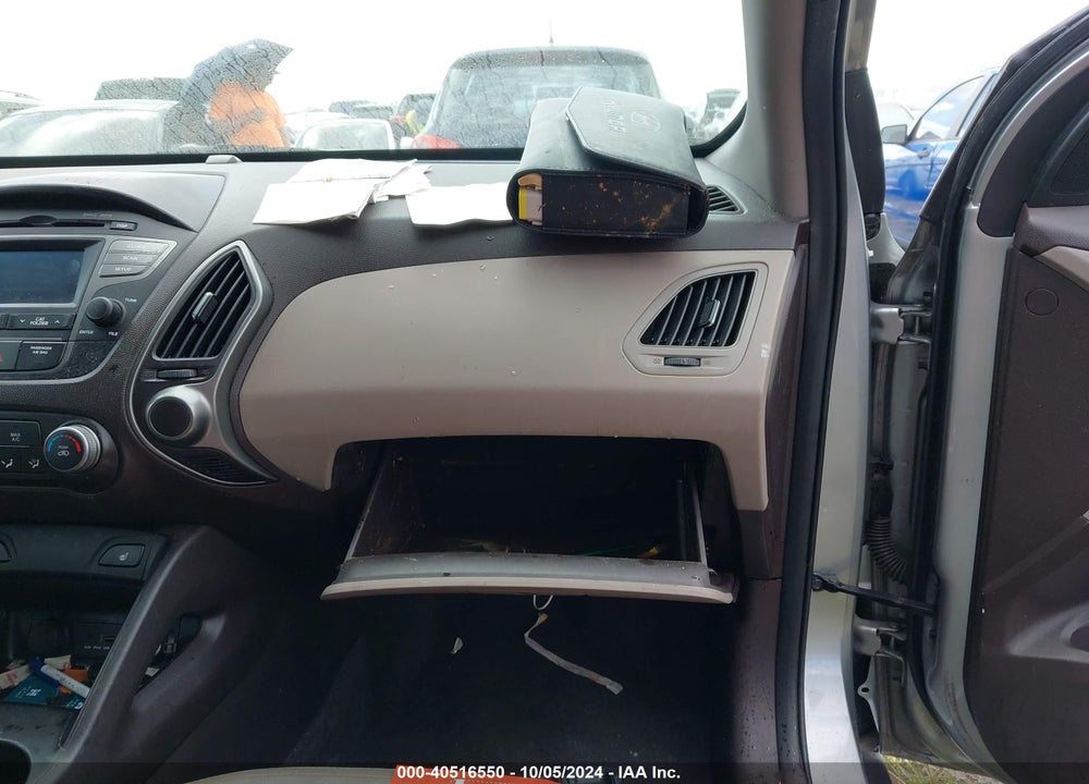 2014 HYUNDAI TUCSON VIN: KM8JU3AG0EU921913