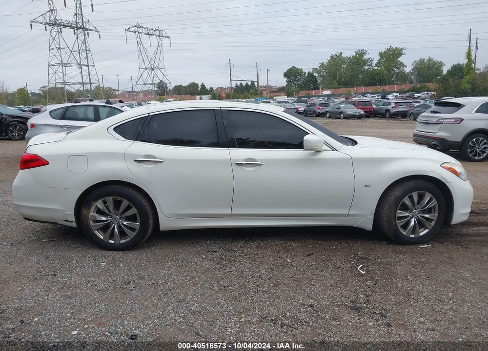 2014 INFINITI Q70 3.7X VIN: JN1BY1AR2EM320489