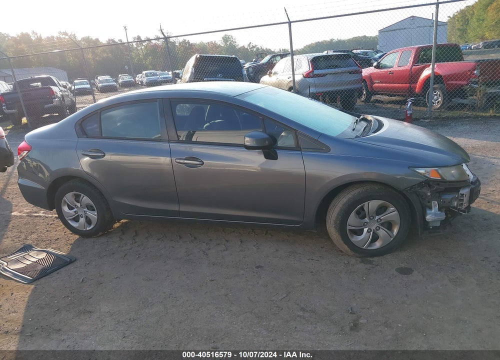 2013 HONDA CIVIC LX VIN: 19XFB2F51DE028678