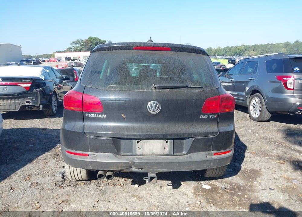 2015 VOLKSWAGEN TIGUAN SE VIN: WVGAV7AX1FW523796