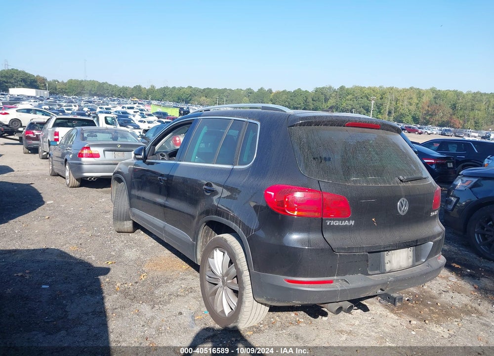 2015 VOLKSWAGEN TIGUAN SE VIN: WVGAV7AX1FW523796