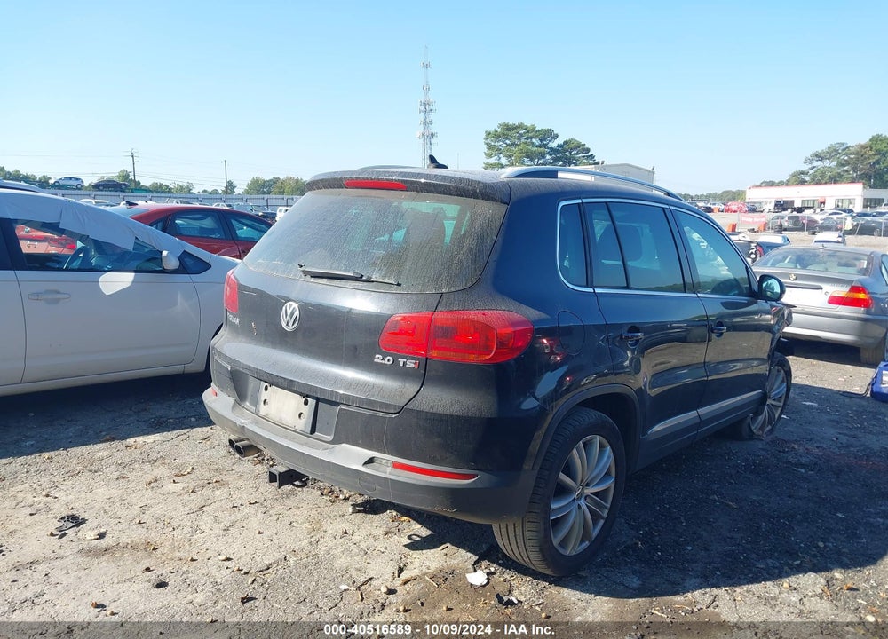 2015 VOLKSWAGEN TIGUAN SE VIN: WVGAV7AX1FW523796