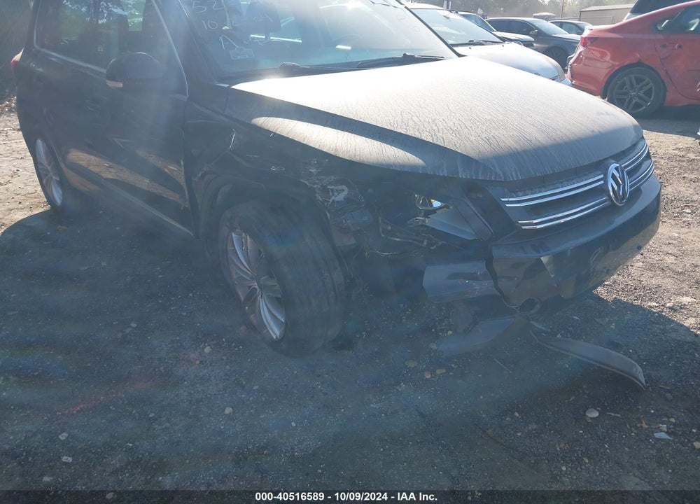 2015 VOLKSWAGEN TIGUAN SE VIN: WVGAV7AX1FW523796