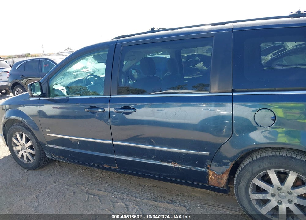 2009 CHRYSLER TOWN & COUNTRY TOURING VIN: 2A8HR54X49R675231