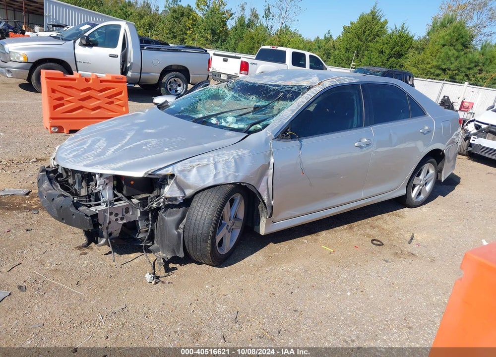 2013 TOYOTA CAMRY SE VIN: 4T1BF1FK8DU697563