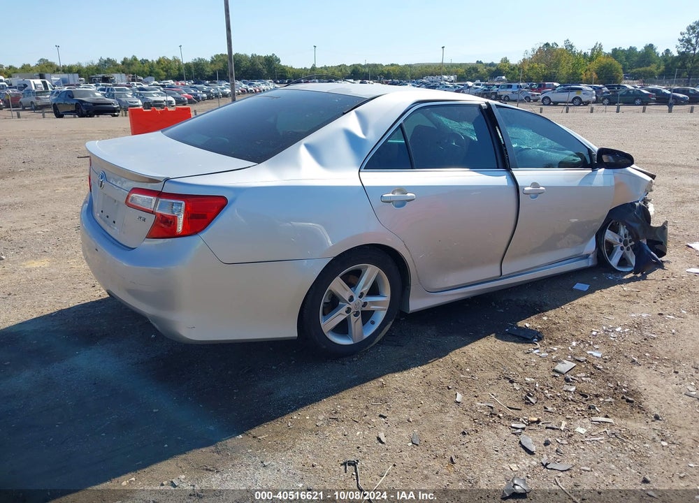 2013 TOYOTA CAMRY SE VIN: 4T1BF1FK8DU697563