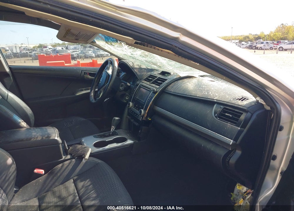 2013 TOYOTA CAMRY SE VIN: 4T1BF1FK8DU697563