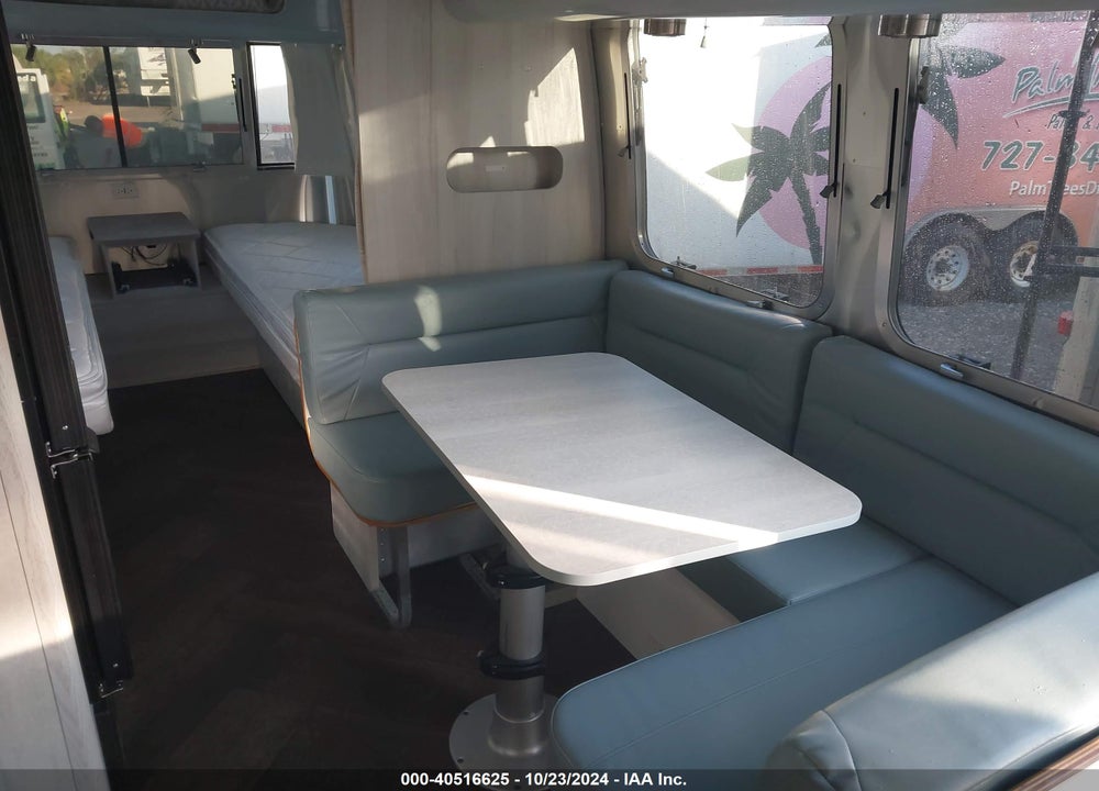 2024 AIRSTREAM INTERNATIONAL VIN: 1STKFAG27RJ569473