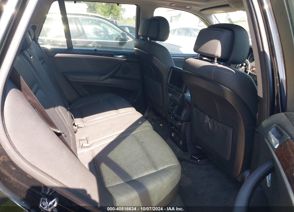 2009 BMW X5 XDRIVE30I VIN: 5UXFE43509L271631