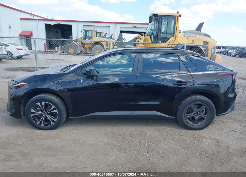 2023 TOYOTA BZ4X XLE VIN: JTMABACA3PA022510