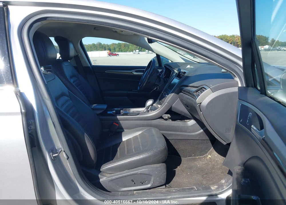 2014 FORD FUSION SE VIN: 3FA6P0HD8ER313596