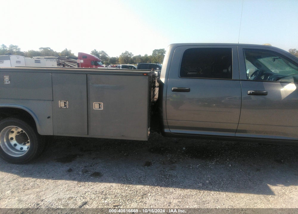 2011 RAM 5500 HD CHASSIS ST/SLT/LAIE VIN: 3D6WU7CLXBG608808