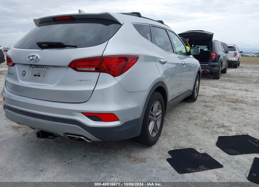 2018 HYUNDAI SANTA FE SPORT 2.4L VIN: 5XYZU3LB5JG561297